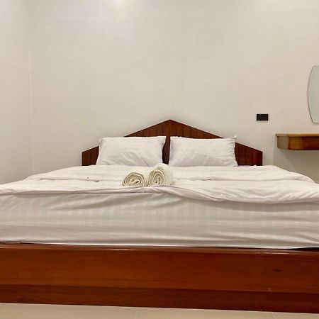 B2 Hotel サワンナケート エクステリア 写真