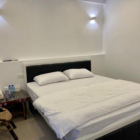 B2 Hotel サワンナケート エクステリア 写真