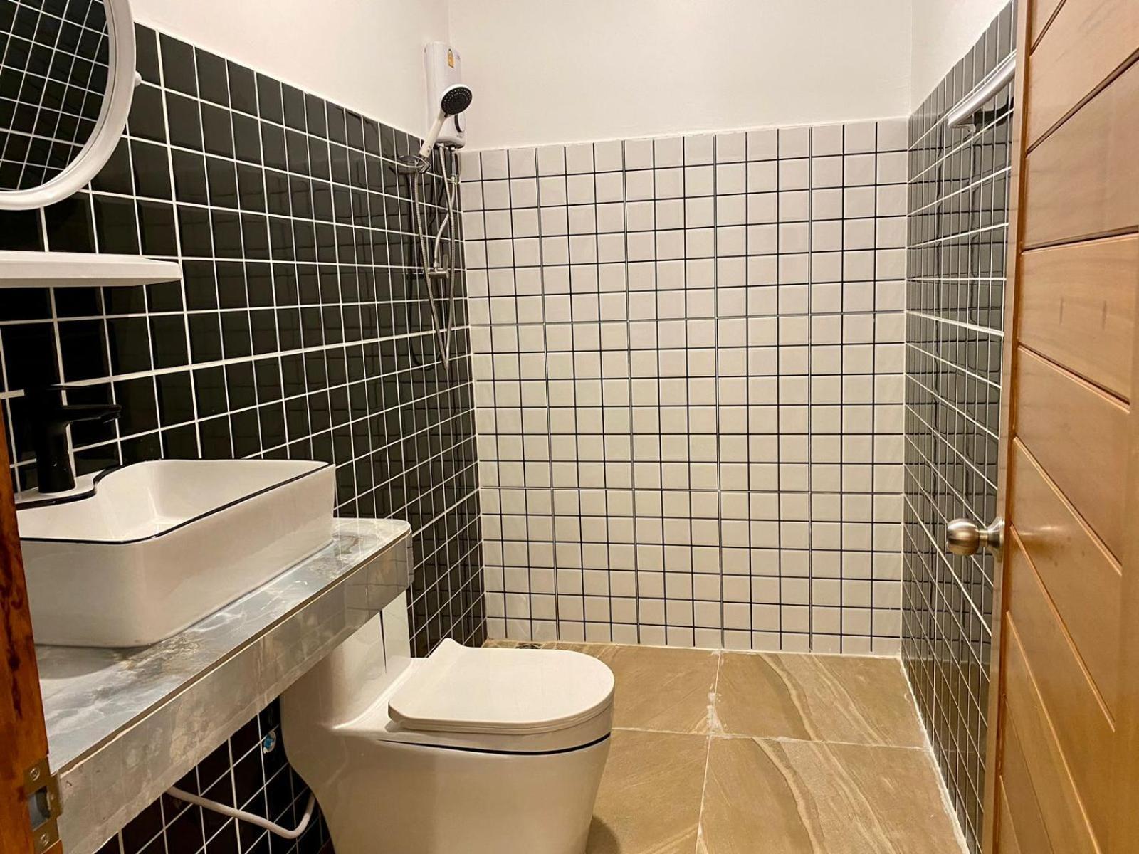 B2 Hotel サワンナケート エクステリア 写真