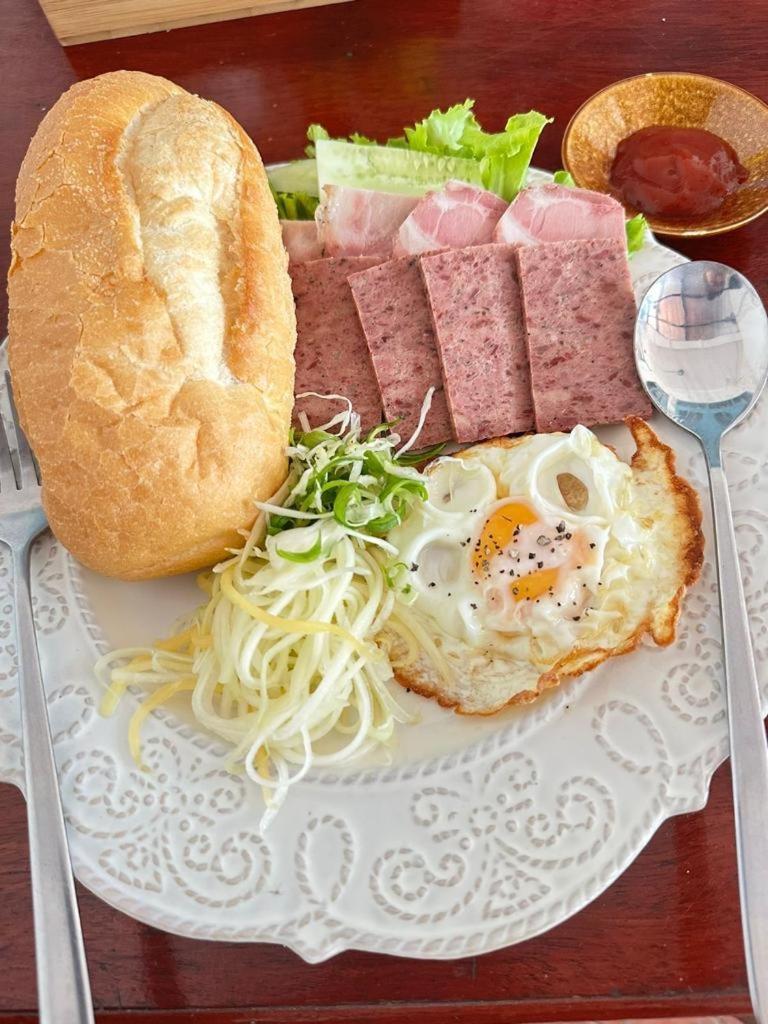 B2 Hotel サワンナケート エクステリア 写真